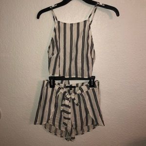 Kendall & Kylie 2 piece set